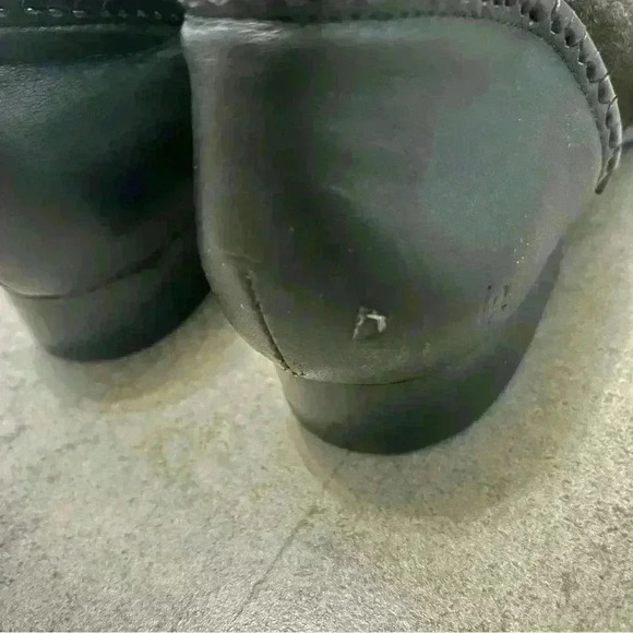 Jack Rogers Avery Black Leather Suede Whipstich Low Ankle Booties Size 8 - Picture 3 of 8